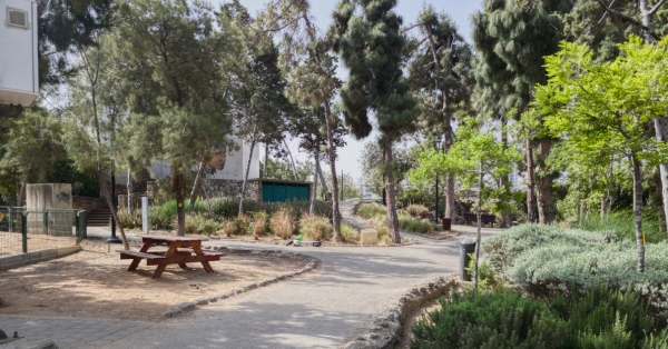 למה כולם עם העיניים על גבעתיים: העיר הקטנה שעושה רעש גדול בנדל״ן
